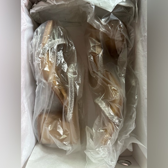 Lisa Vicky Women’s Mood V Silver Hotfix Block Heels Slip On Sandal Size 7 M New - Picture 2 of 7